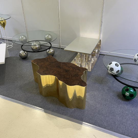 Дизайнерский стол Родайс