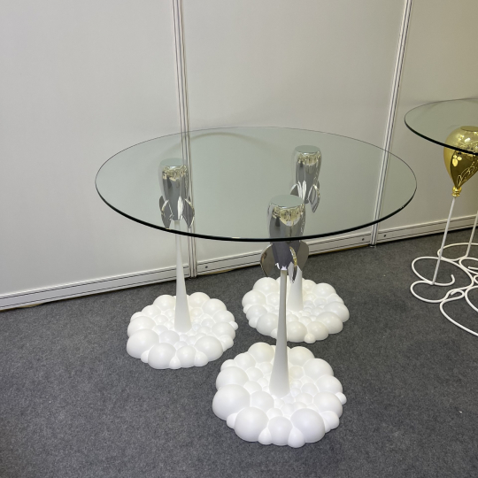 Дизайнерский стол Илон